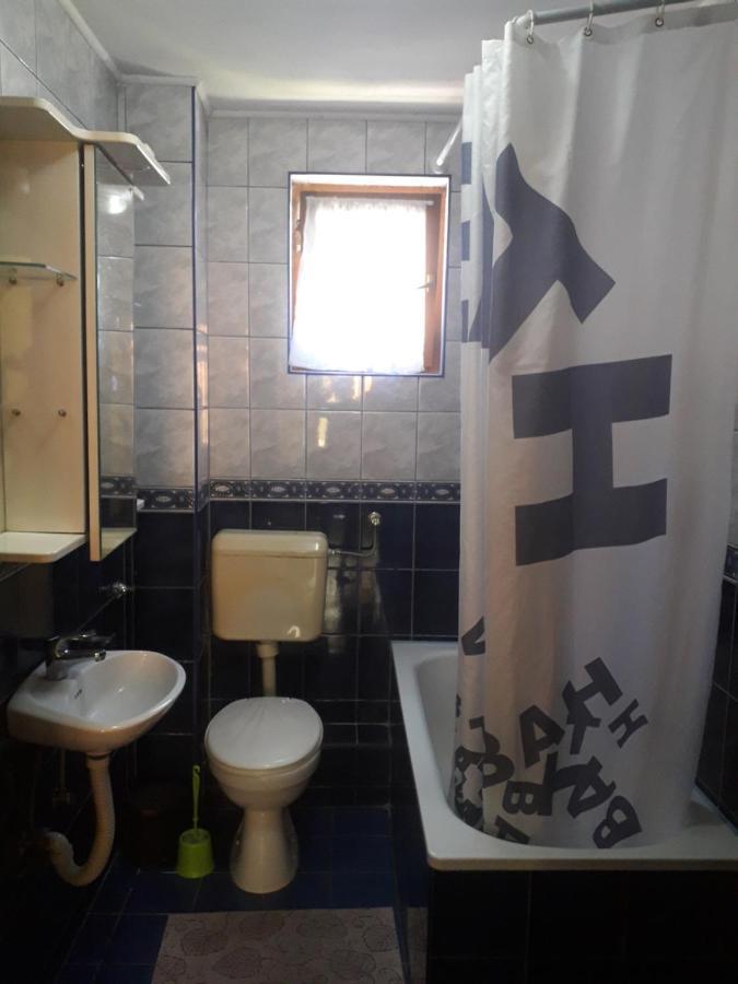 Hostel Topic Banja Luka Exteriér fotografie