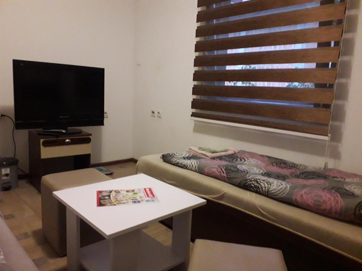 Hostel Topic Banja Luka Exteriér fotografie