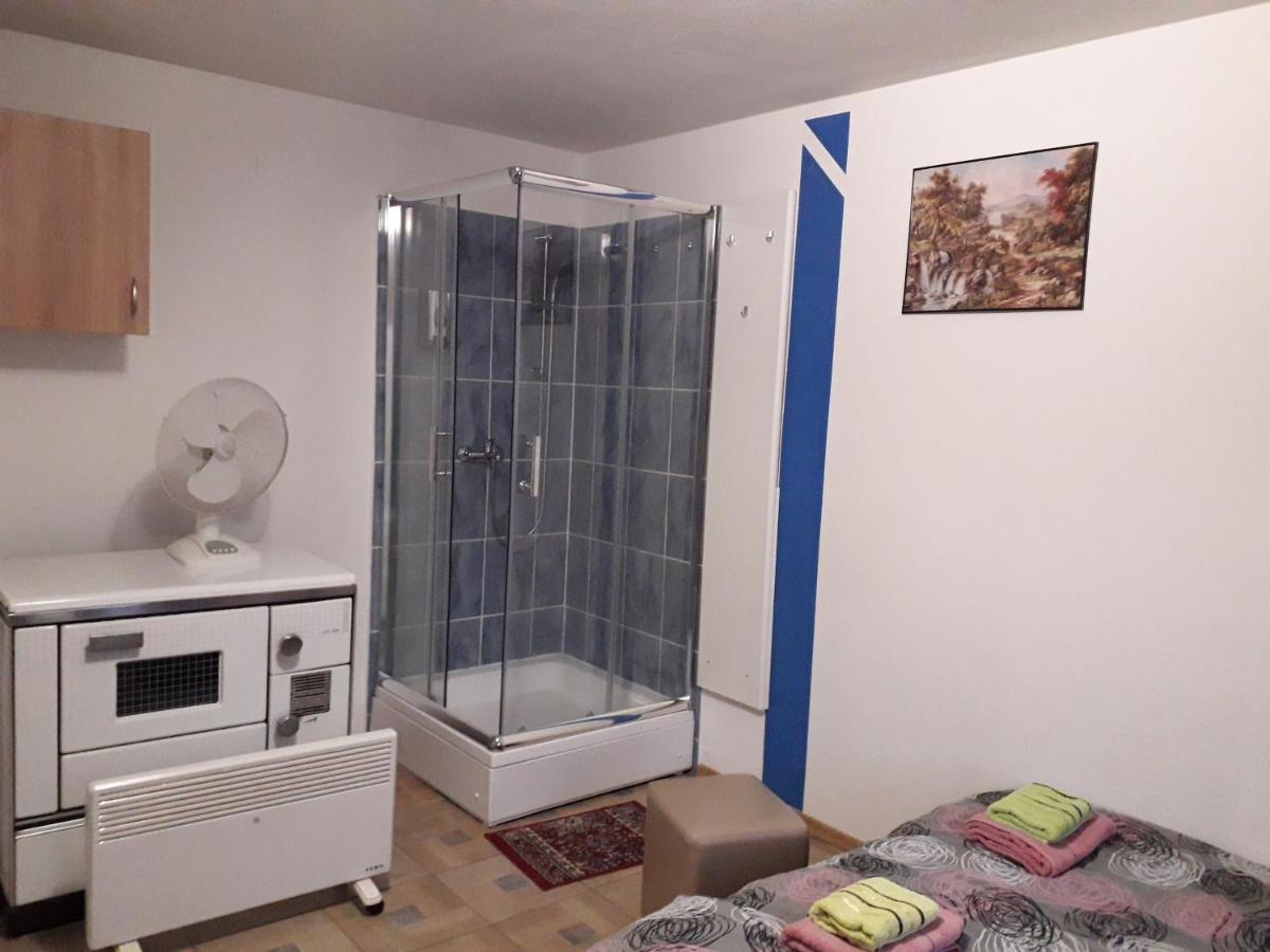 Hostel Topic Banja Luka Exteriér fotografie