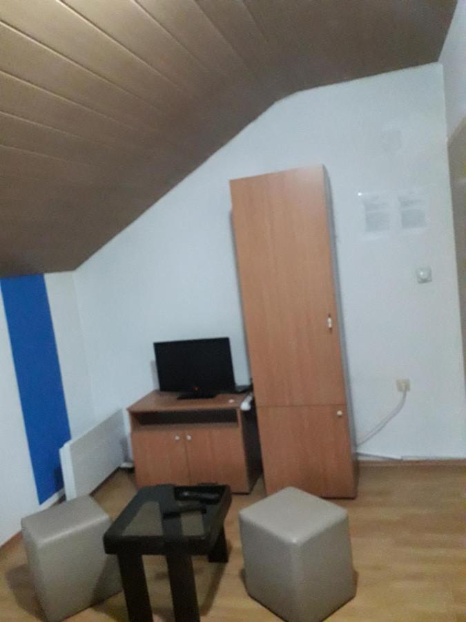 Hostel Topic Banja Luka Exteriér fotografie
