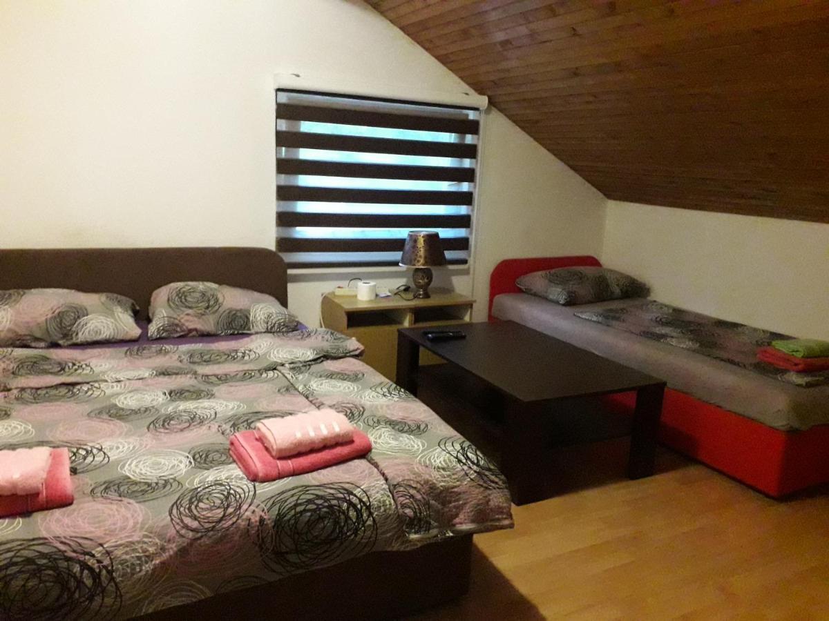 Hostel Topic Banja Luka Exteriér fotografie