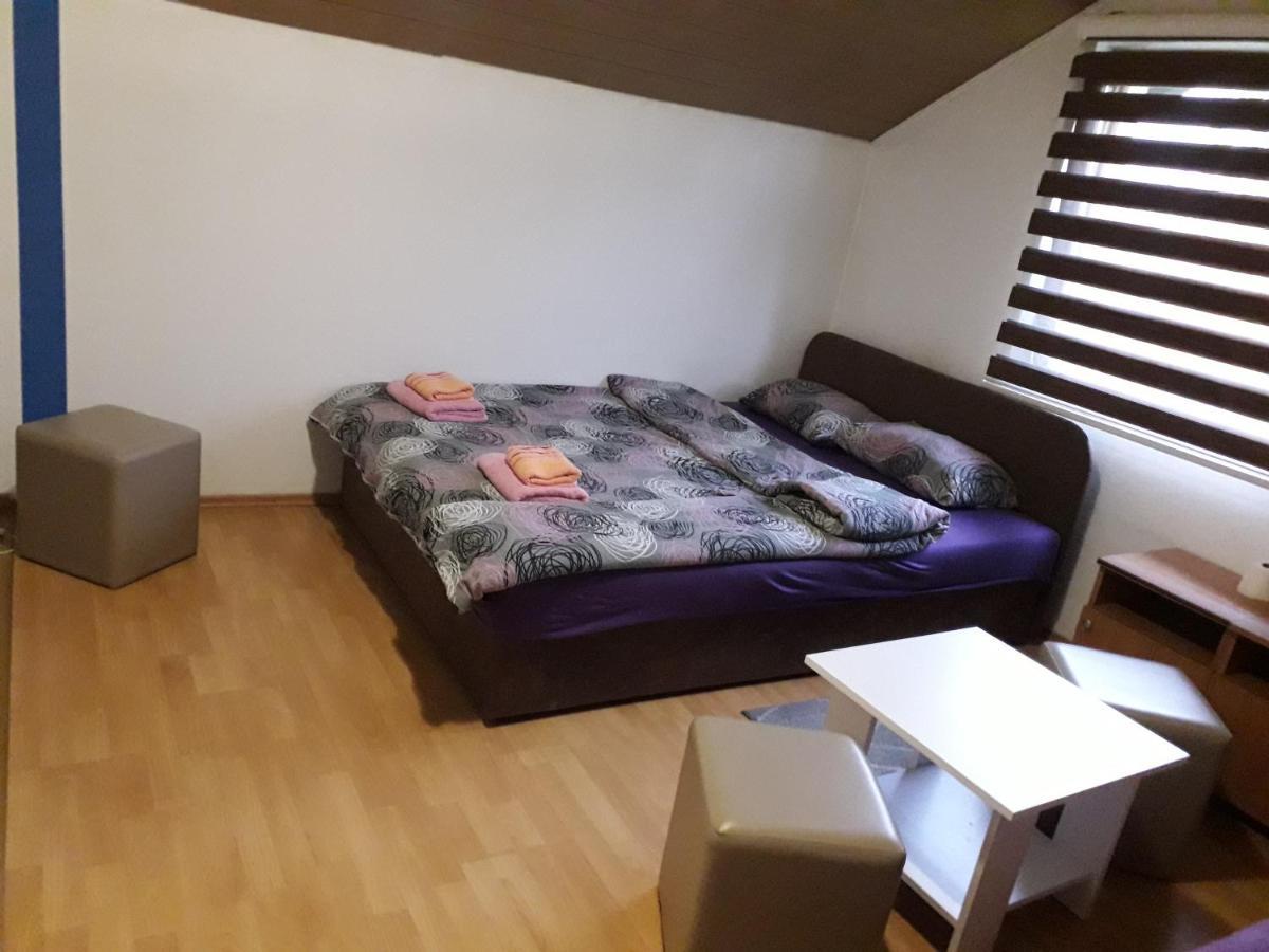 Hostel Topic Banja Luka Exteriér fotografie