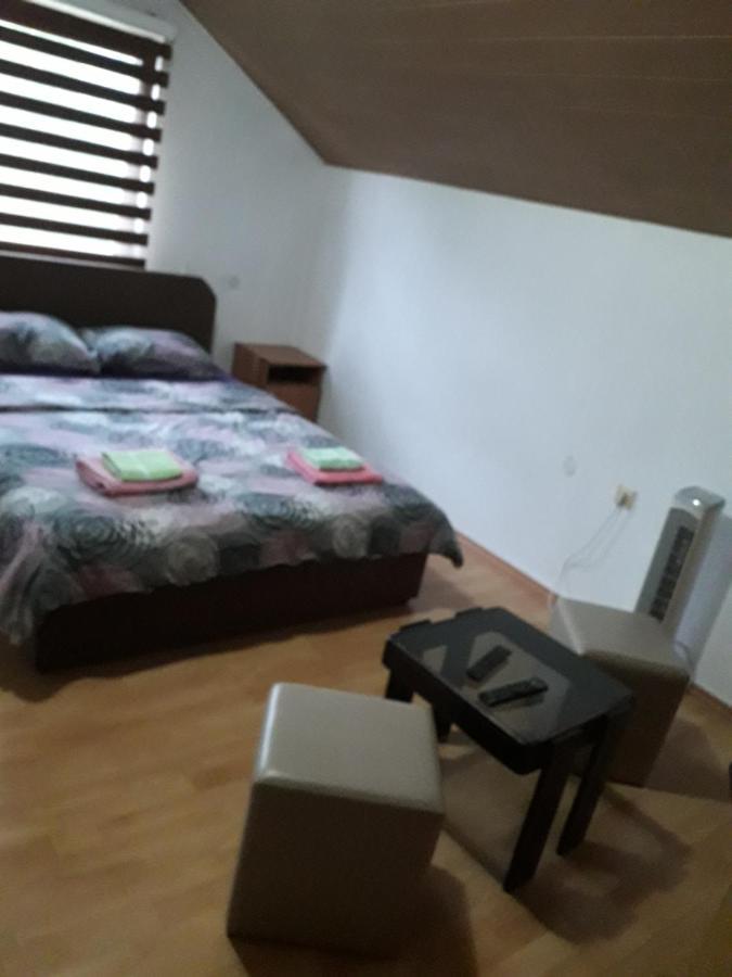 Hostel Topic Banja Luka Exteriér fotografie