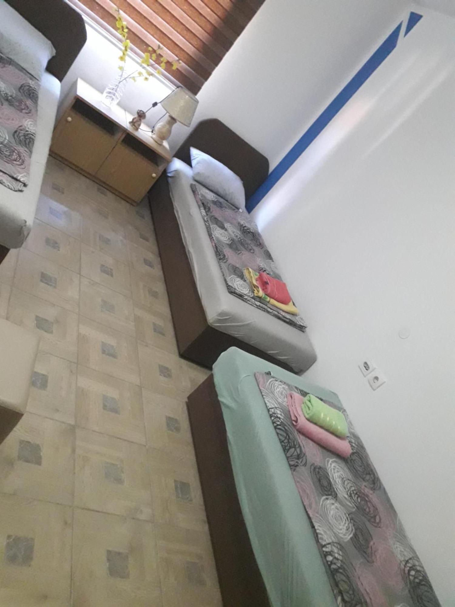 Hostel Topic Banja Luka Pokoj fotografie