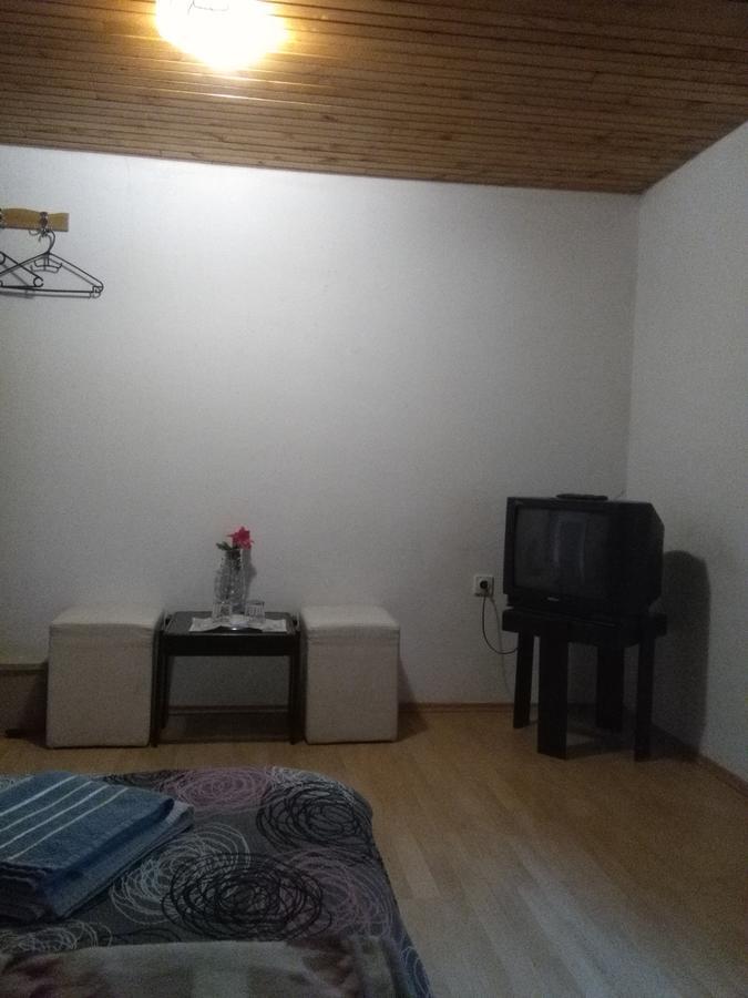 Hostel Topic Banja Luka Exteriér fotografie
